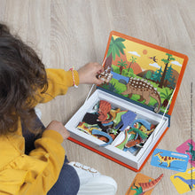 Load image into Gallery viewer, Dinosaur Magneti' Book