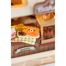 Load image into Gallery viewer, DIY Miniature House Kit: Teddy&#39;s Breadbox