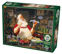 Load image into Gallery viewer, Santa Painting Cars 1000 pc